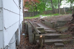 A very unattractive back path