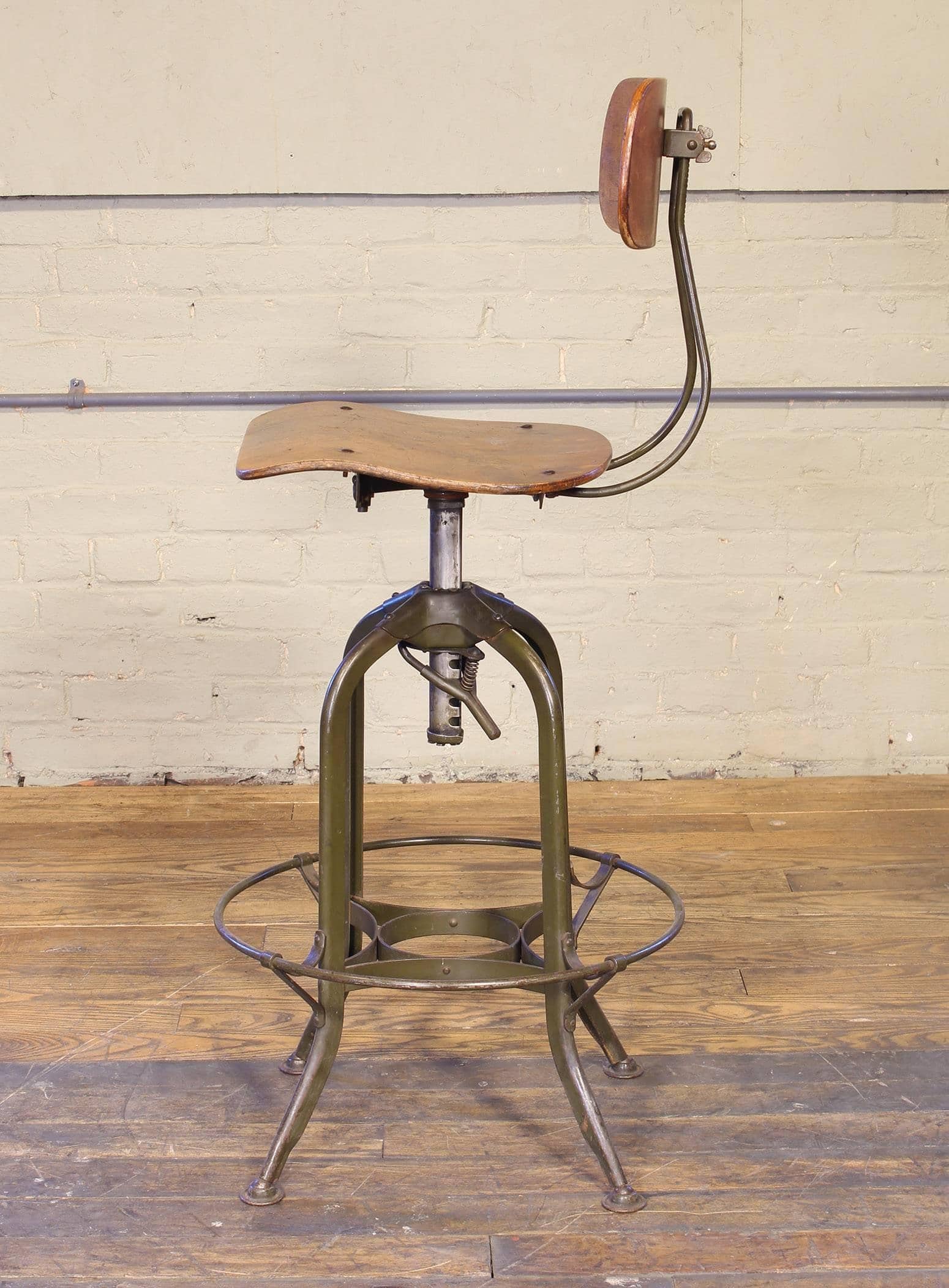 Vintage toledo sales bar chair